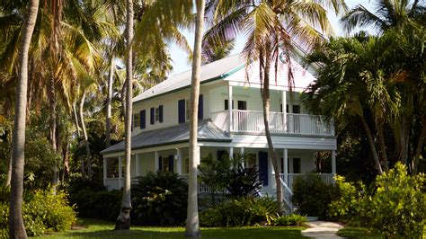 The Moorings Village – Hotel Review .